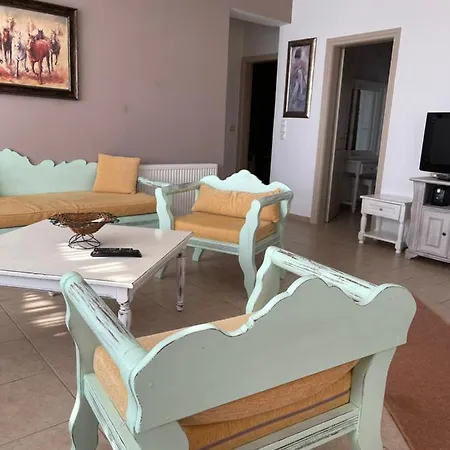 Georgia Villa